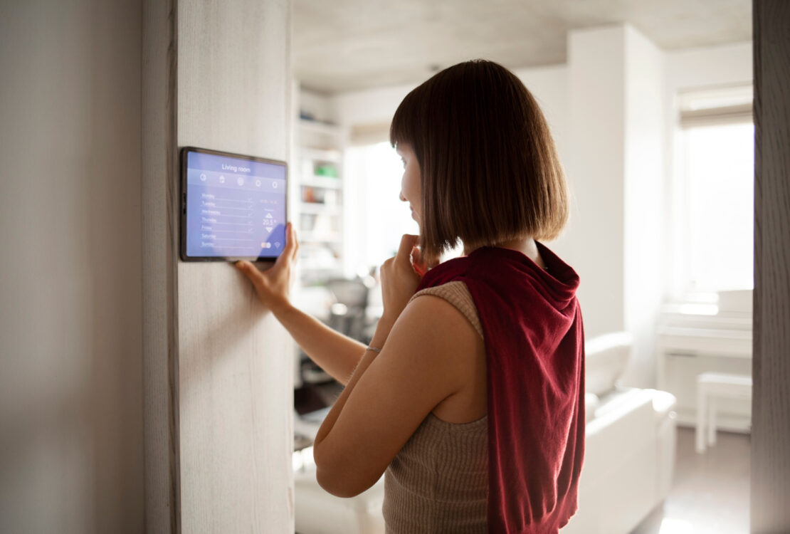 Różne rodzaje dostępnych technologii i urządzeń smart home